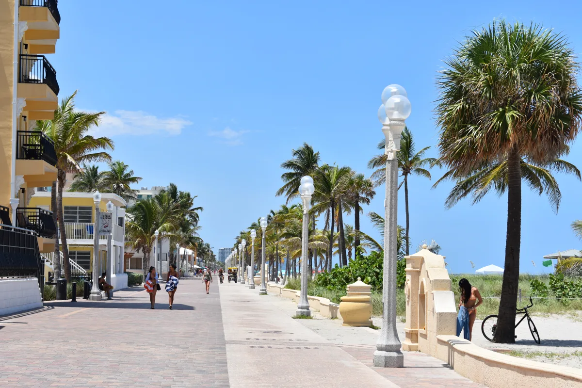 Hollywood Beach Broadwalk beside the Atlantic Ocean